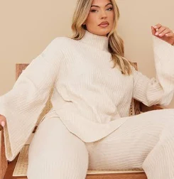 Oatmeal Luxe Rib‑Knit Oversized Sweater